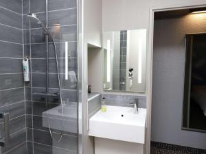 Hotels ibis Egletons : photos des chambres