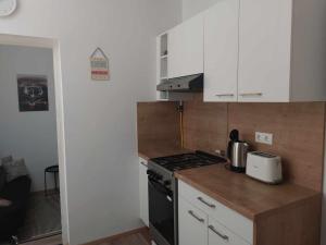 Várfal-Lak apartman