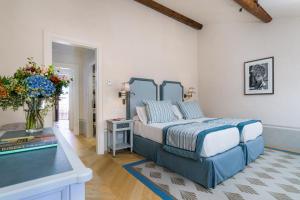 Visconte Filippo - La Dimora degli Affreschi Florence