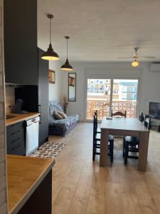 Acogedor apartamento con vistas al canal