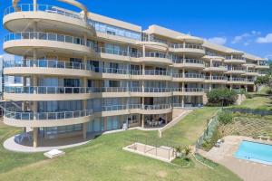 Bermudas 3 Bedroom Penthouse, Ballito