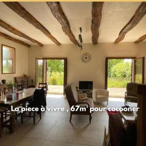 Maisons de vacances Grande Maison de campagne normande : photos des chambres