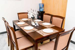 Staroot Charm 2BR Yaya center, Kilimani