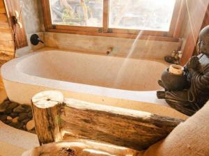 Villa Sol-Tropical Modern 2 Bedroom Villa with sauna