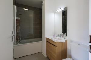 Appart'hotels Residence Nemea Le Domaine d'Uhaina : photos des chambres