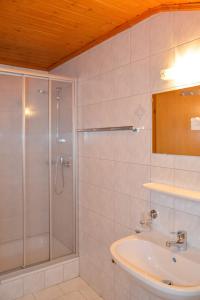 Apartment Kassler-2 by Interhome