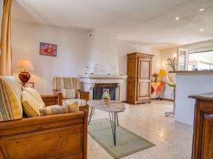 Holiday Home Les Hauts de Palayson by Interhome