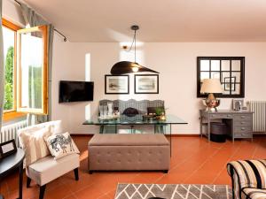 Cozy Apartment in the heart of Chianti (free Parking)