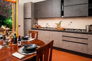 Cozy Apartment in the heart of Chianti (free Parking)