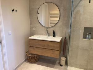 The Oyster House With Private Parking