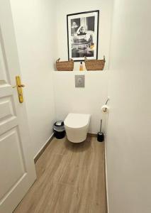 Appartements 7mn de Deauville Jardin Wifi Box TV : photos des chambres