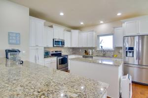 Bay Views! Luxury Family Retreat in Ocean City