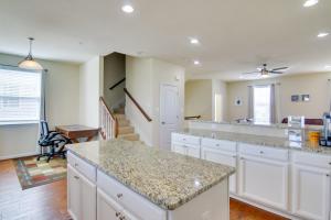 Bay Views! Luxury Family Retreat in Ocean City