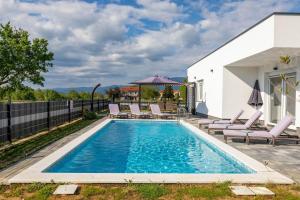 Villa Blue Lagoon - Private Pool and Whirlpool