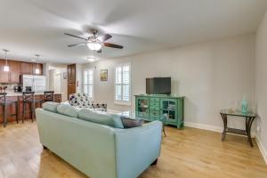 Charming Pensacola Home Rental 2 Mi to Beach!