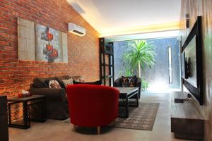 The Owl Homestay - Ferienhäuser, Kuala Lumpur