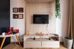 Apartamento Aconchegante Em Pinheiros Com Garagem Na Faria Lima