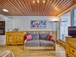 Apartment Serac R2 by Interhome