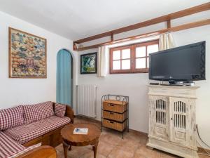 Apartment Rosemary by Interhome img2
