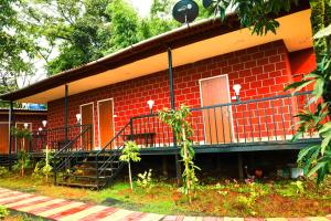 The Kille Torna Resort