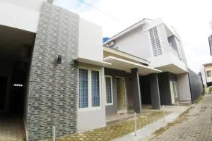 Omah Bondi Family Homestay by FH Stay - Kotagede