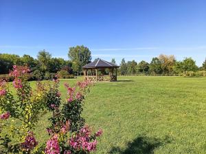 Maisons de vacances Gite du petit ruisseau , 6,5km du zoo : photos des chambres