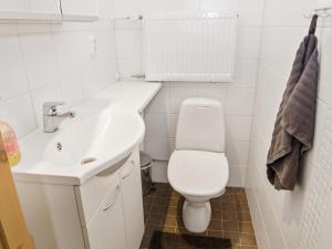 Holiday Home Länsirinne e 19 by Interhome