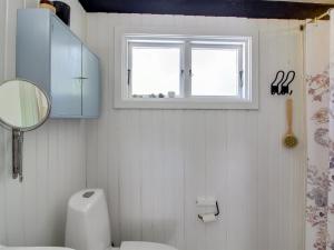 Holiday Home Øllegård - 250m from the sea by Interhome