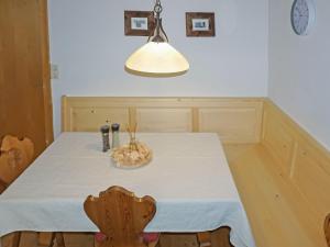 Chalet Lieblingsplatz by Interhome