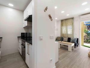 Holiday Home Elena by Interhome