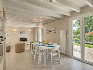 Maisons de vacances Holiday Home Les Agapanthes by Interhome : photos des chambres