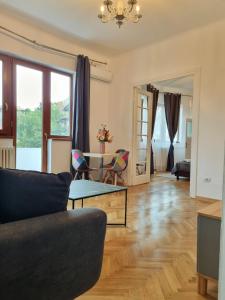 Cozy Apartment Near City Center