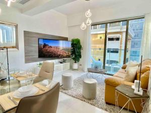 Upscale City Center Condo