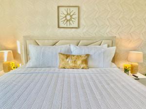 Upscale City Center Condo