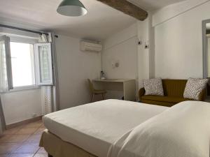 Hotels Hotel Le Flore : photos des chambres