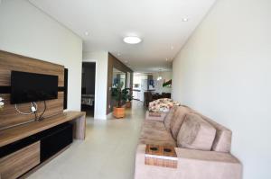 1032 - Apartamento para locação no centro de Bombinhas - Residencial Boulervard - 210