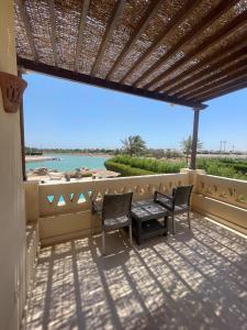 Spacious Villa with private pool-Gouna