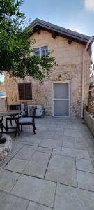 Cottage in Center of Historic Zichron Yaakov