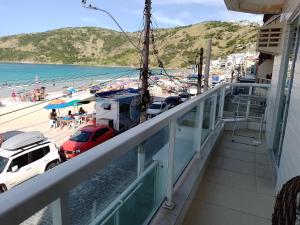 Frente Mar! 3 Quartos com Ar, 2 Vagas e Lazer Incrível com Piscina e Churrasqueira