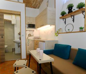 Podroom Apartments 