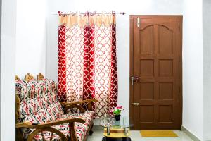 Tranquil Meadows Hues