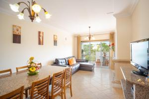 Thiago Holidays Apartment