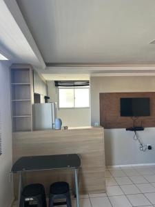 Apartamento em condomínio aconchegante com piscina