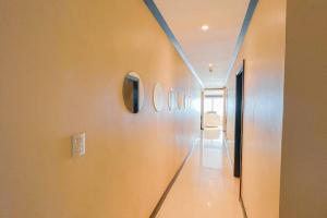 Luxury beach condo, stunning sunset & ocean view