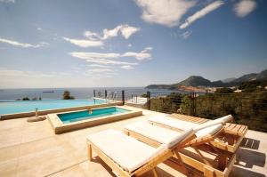 Villa Redzic Residence