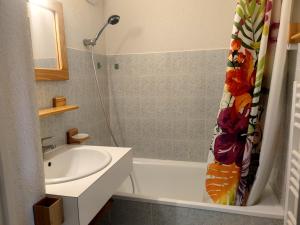 Appartements Charmant apt famille avec balcon au Port du Crouesty, parking inclus - FR-1-639-55 : photos des chambres