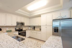 Phoenix Gulf Towers 303 condo
