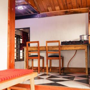 Steven and Dayness homestay