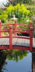 À La Perrière Location de Chambre dHôte - Double Perspective