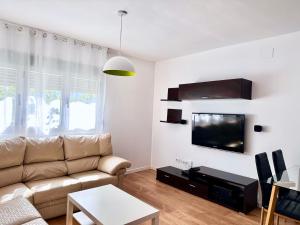 Luminoso Apartamento a 10 minutos de Granada con Piscina